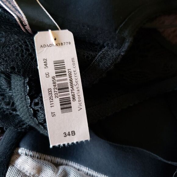 Victoria's Secret Very Sexy Lace Unlined Plunge Underwire Bra 34B Goth Black - Picture 10 of 13